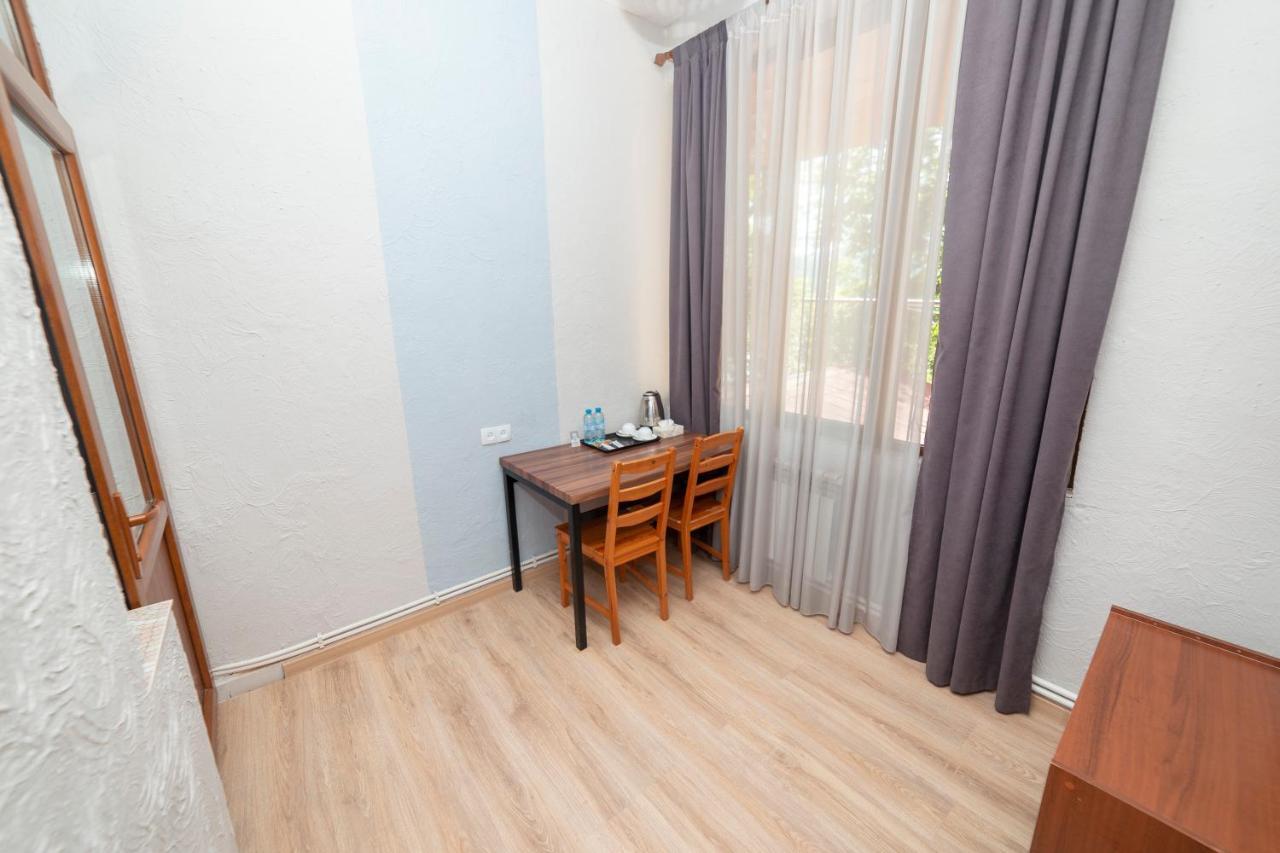 Popock Dilijan 1 Hotel Eksteriør billede